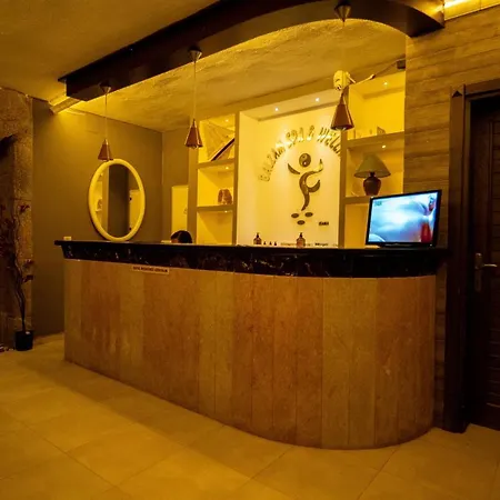 Hotel Tiana