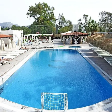 Tiana Hotel Turgutreis