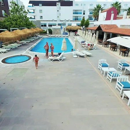 Hotel Tiana Turgutreis