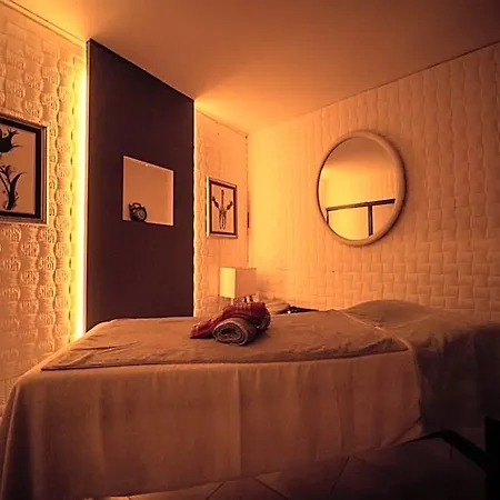 Hotell Tiana 4*