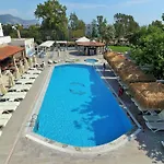 Tiana Hotel